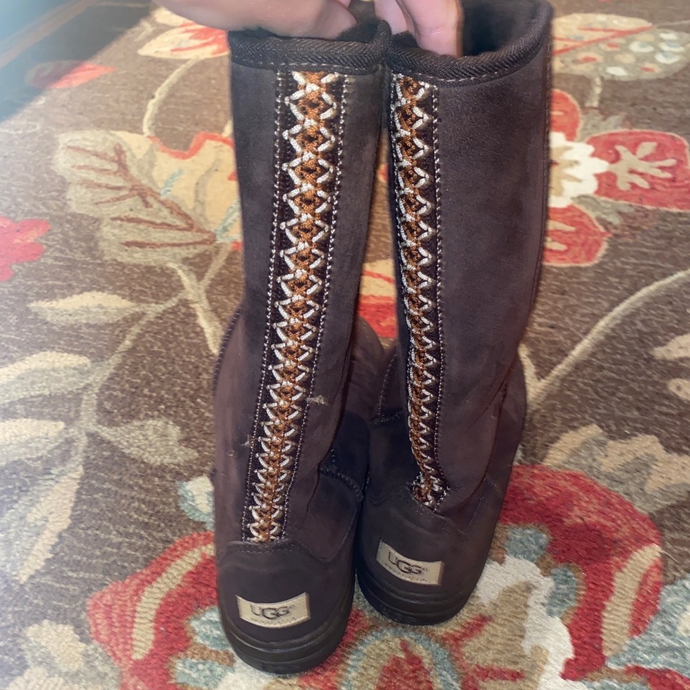 Tall brown uggs